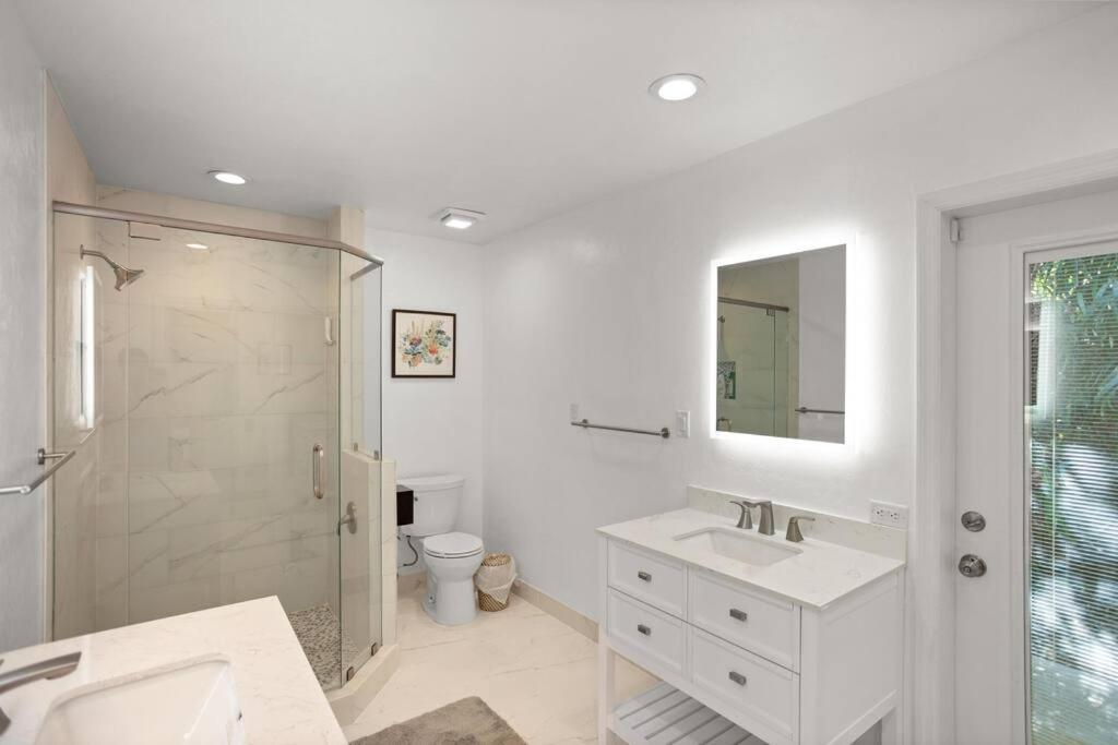 Villa Uf Sunshine House - Patio & Bbq - Chef Kitchen - Ev Car Station - Upscale Neighborhood! à Gainesville Extérieur photo